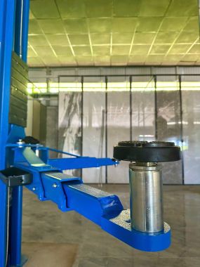 CẦU NÂNG 2 TRỤ CÓ CỔNG 4,5T (KHÓA ĐIỆN) ER-TC45EA