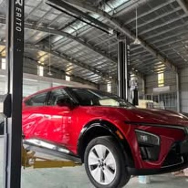CẦU NÂNG 2 TRỤ CÓ CỔNG 4,5 TẤN ER-TC45A