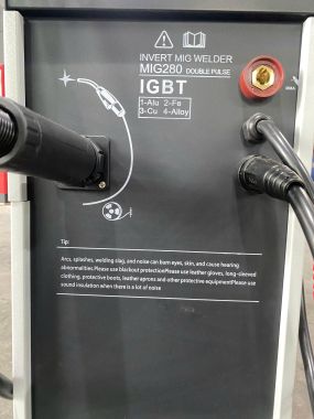 MÁY HÀN MIG HÀN SẮT VÀ NHÔM MIG280