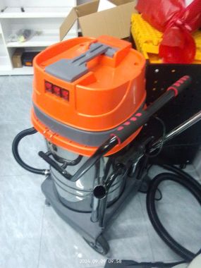 MÁY HÚT BỤI KHÔ VÀ ƯỚT M59 (CC-80L-1)