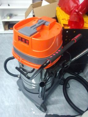 MÁY HÚT BỤI KHÔ VÀ ƯỚT M59 (CC-80L-1)