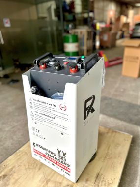 MÁY SẠC ÁC QUY VÀ KHỞI ĐỘNG NHANH F2500A
