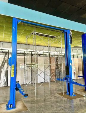 CẦU NÂNG 2 TRỤ CÓ CỔNG 4,5 TẤN(CƠ CẤU KHÓA ĐIỀU KHIỂN BẰNG ĐIỆN) ER-TC45EA