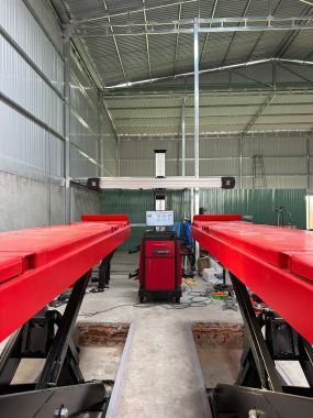 CẦU NÂNG CẮT KÉO 5 TẤN CHO KIỂM TRA GÓC LÁI - CÓ KÍCH PHỤ 2,5 TẤN ER-YL750A