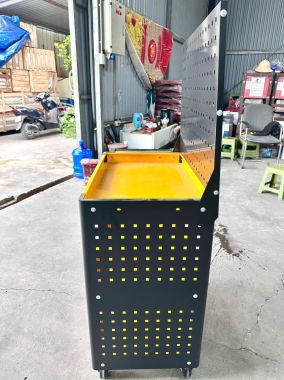 XE ĐẨY 03 TẦNG - TẤM ĐỘT LỖ, GIÁ TREO AB6102