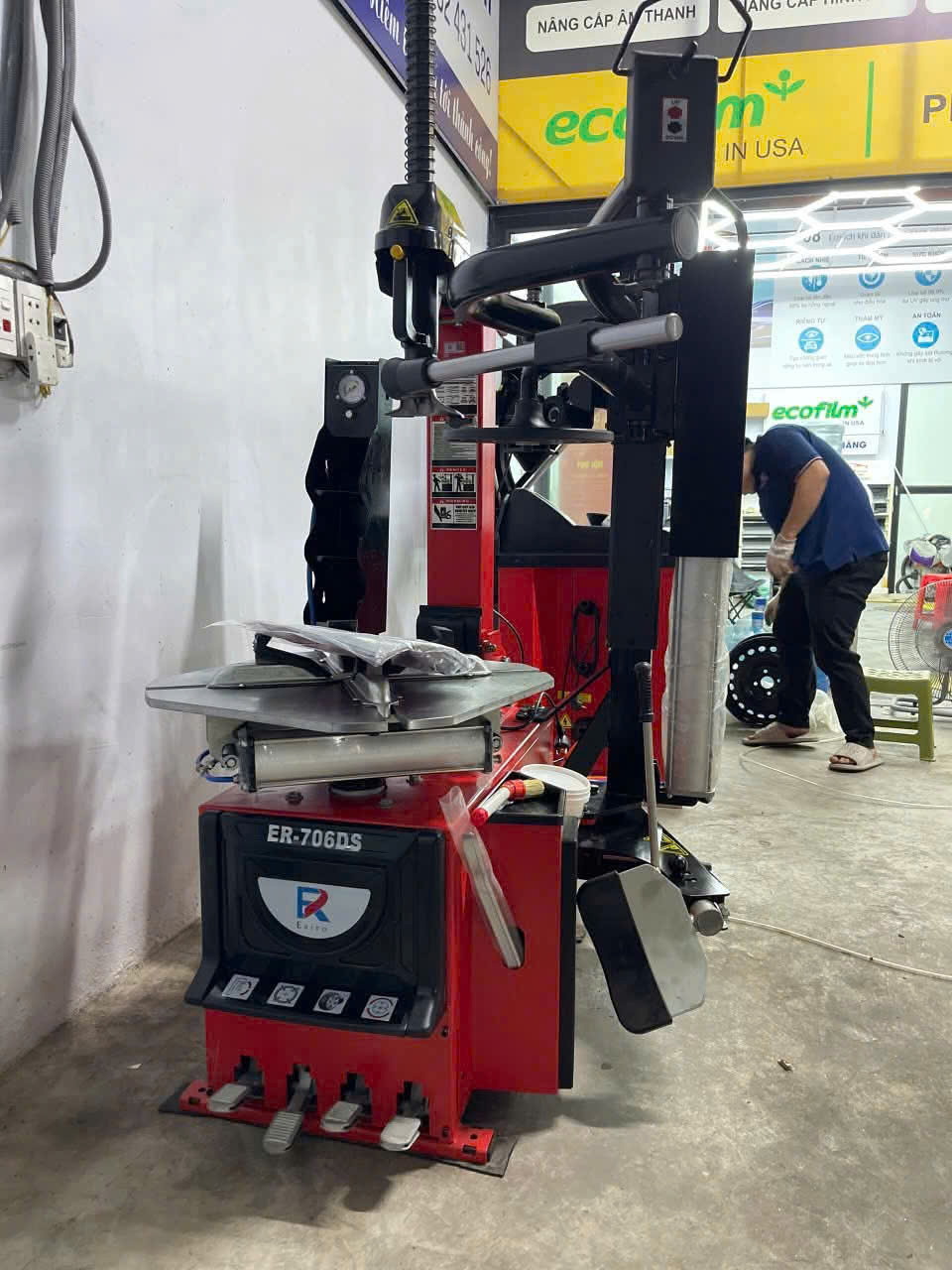 MÁY RA VÀO LỐP ER-706DS