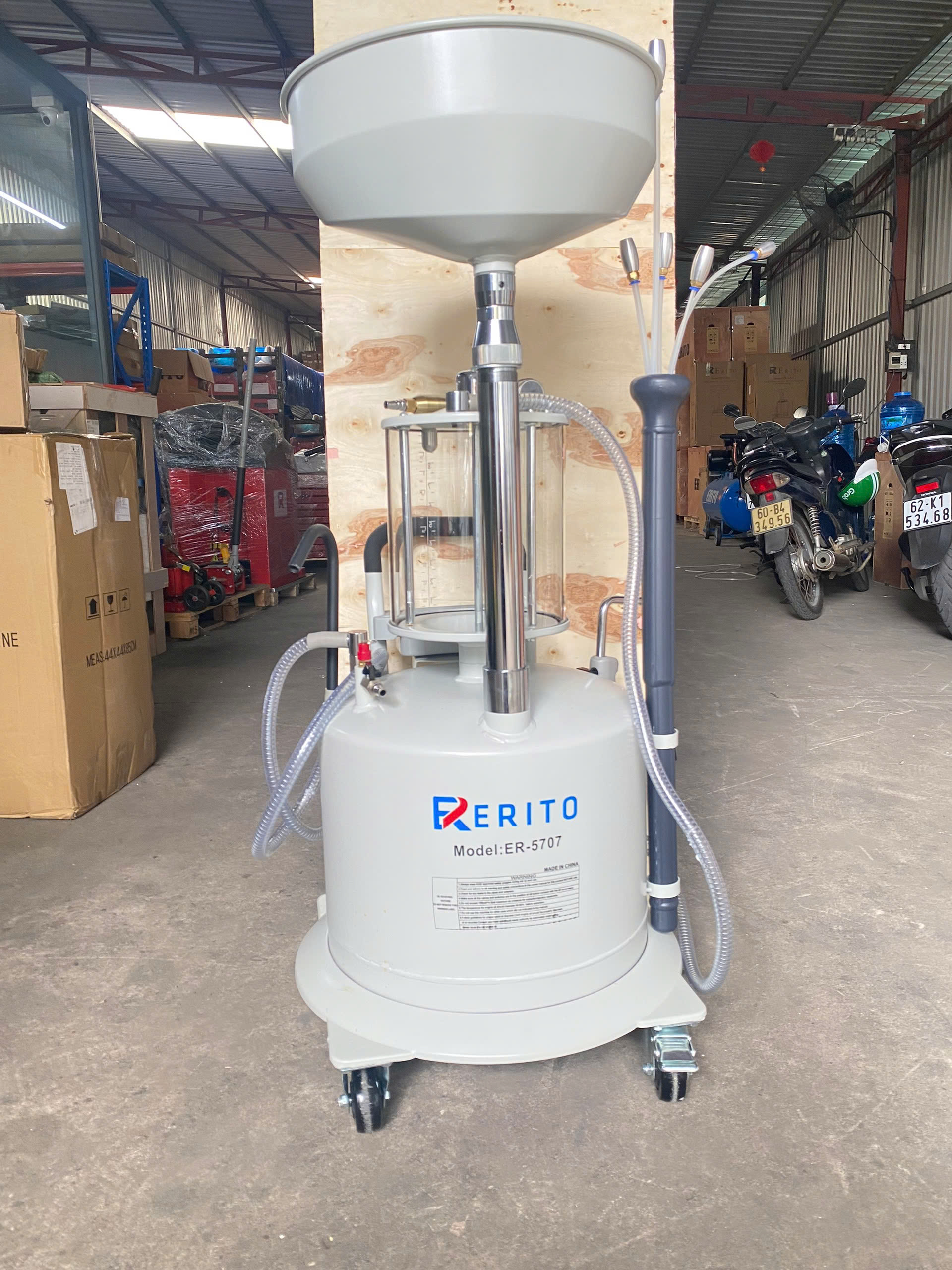 THIẾT BỊ HỨNG HÚT DẦU THẢI ER-AB5707