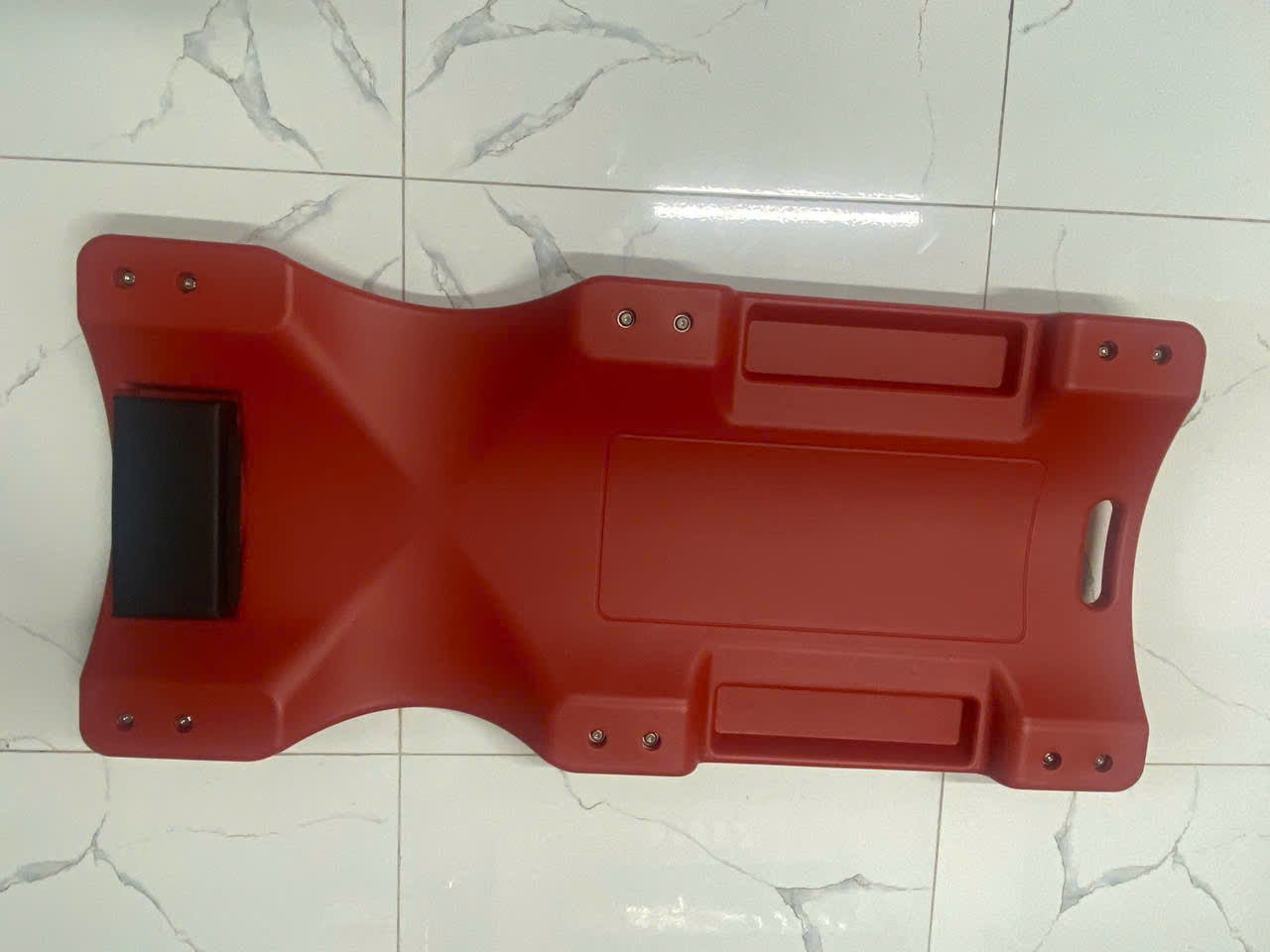 XE NẰM CHUI GẦM ER-40EC
